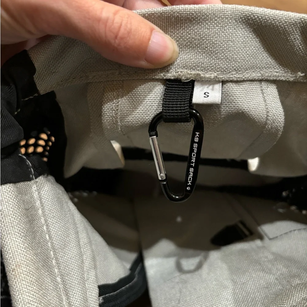 K9 Sport Sack size small. Used maybe 5 times.